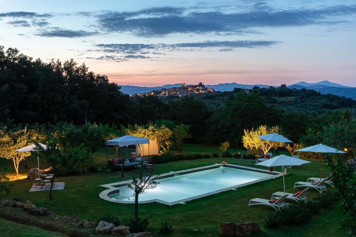 Il Daino Bianco Country Hotel มันชาโน ภายนอก รูปภาพ
