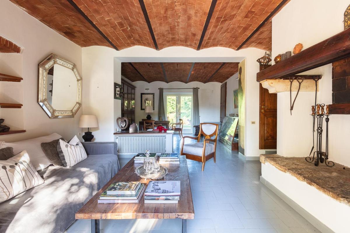Il Daino Bianco Country Hotel มันชาโน ภายนอก รูปภาพ