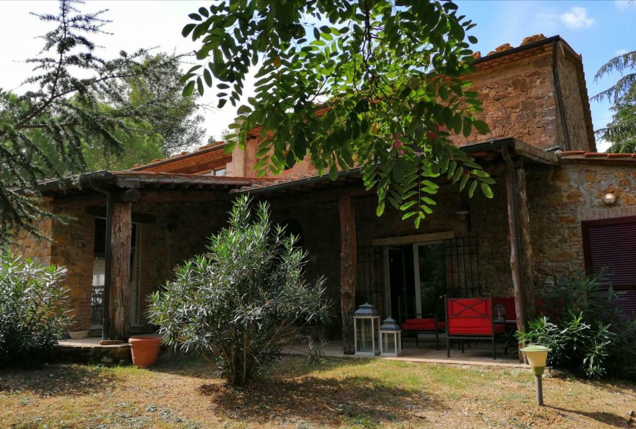 Il Daino Bianco Country Hotel มันชาโน ภายนอก รูปภาพ